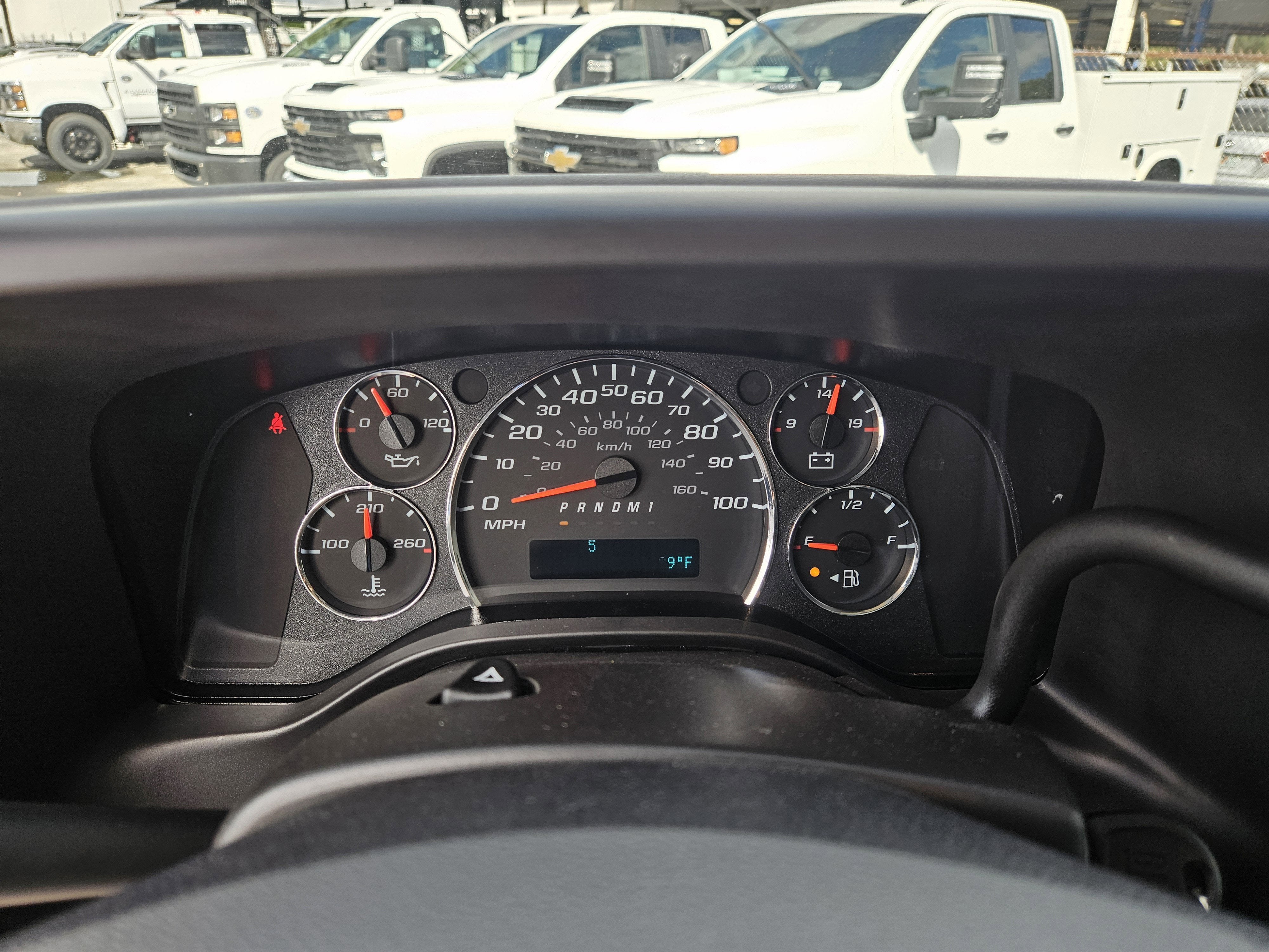 2025 Chevrolet Express Cargo 2500 WT