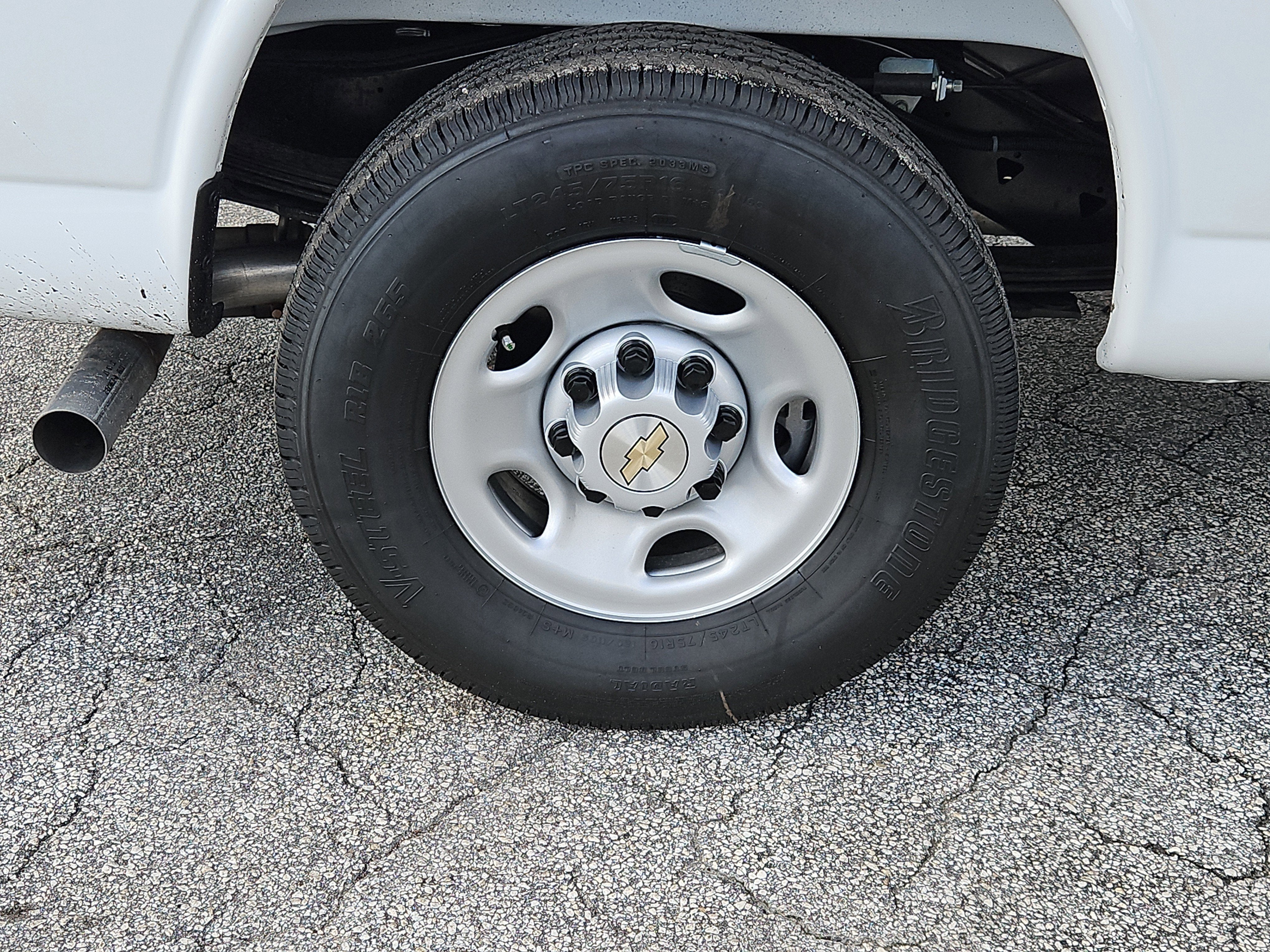 2025 Chevrolet Express Cargo 2500 WT