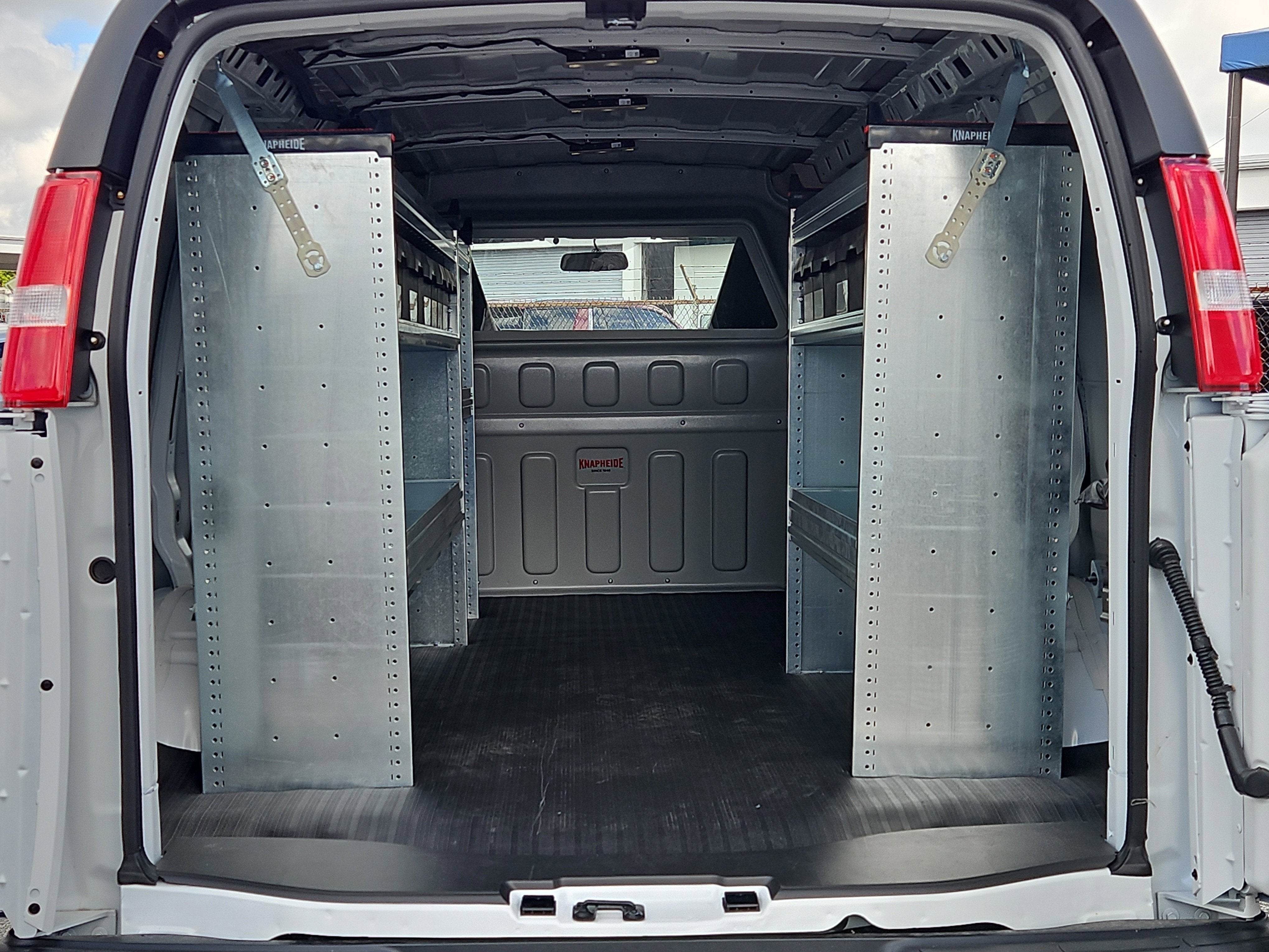 2025 Chevrolet Express Cargo 2500 WT