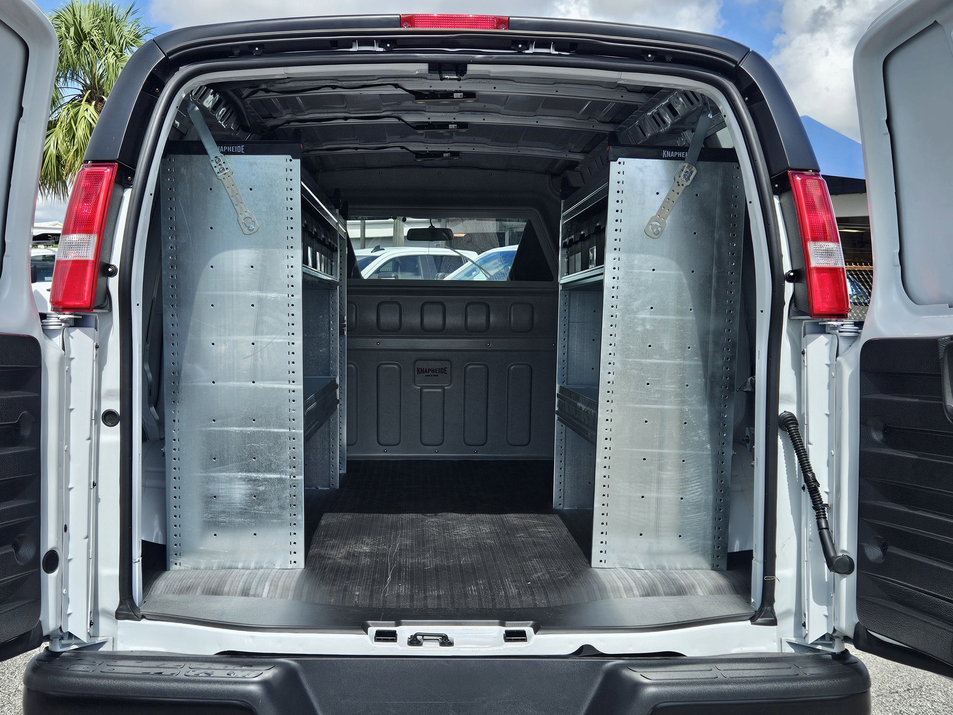 2025 Chevrolet Express Cargo 2500 WT