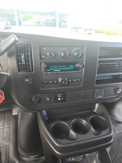 2025 Chevrolet Express Cargo WT