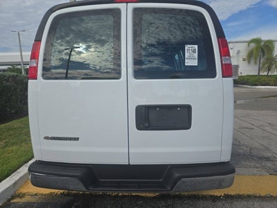 2025 Chevrolet Express Cargo WT