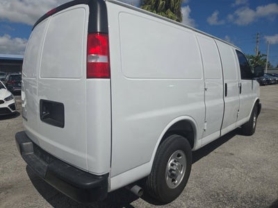 2025 Chevrolet Express Cargo WT