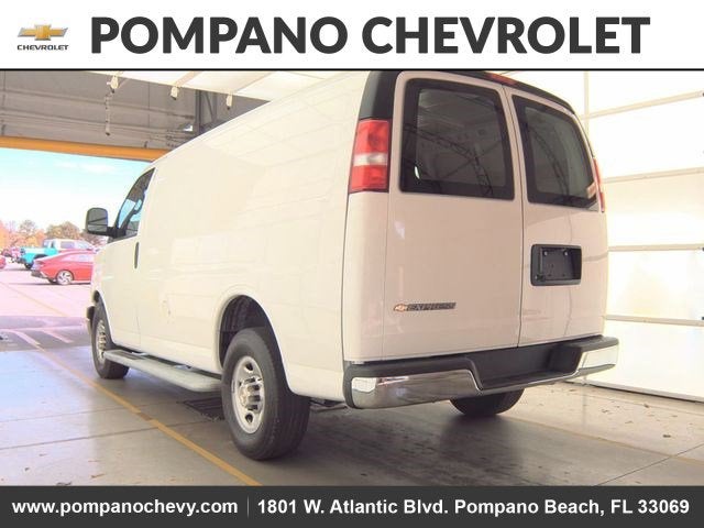 2024 Chevrolet Express Cargo 2500 WT