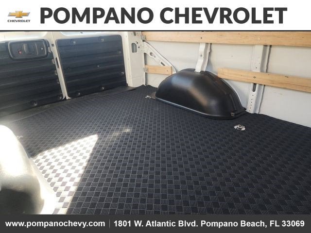 2024 Chevrolet Express Cargo 2500 WT