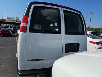 2024 Chevrolet Express Cargo 2500 WT