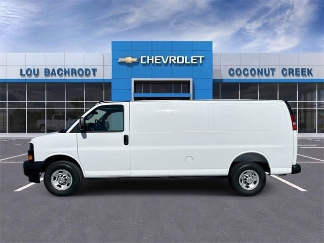 2025 Chevrolet Express Cargo 2500 WT