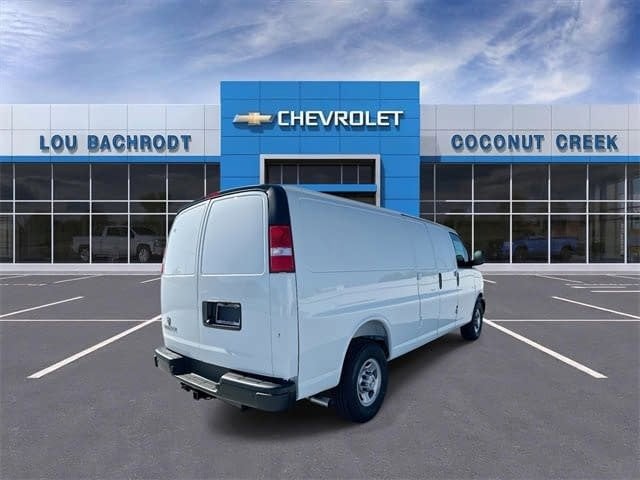 2025 Chevrolet Express Cargo 2500 WT