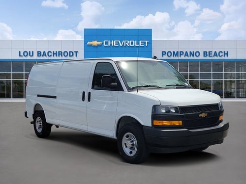 2025 Chevrolet Express Cargo WT