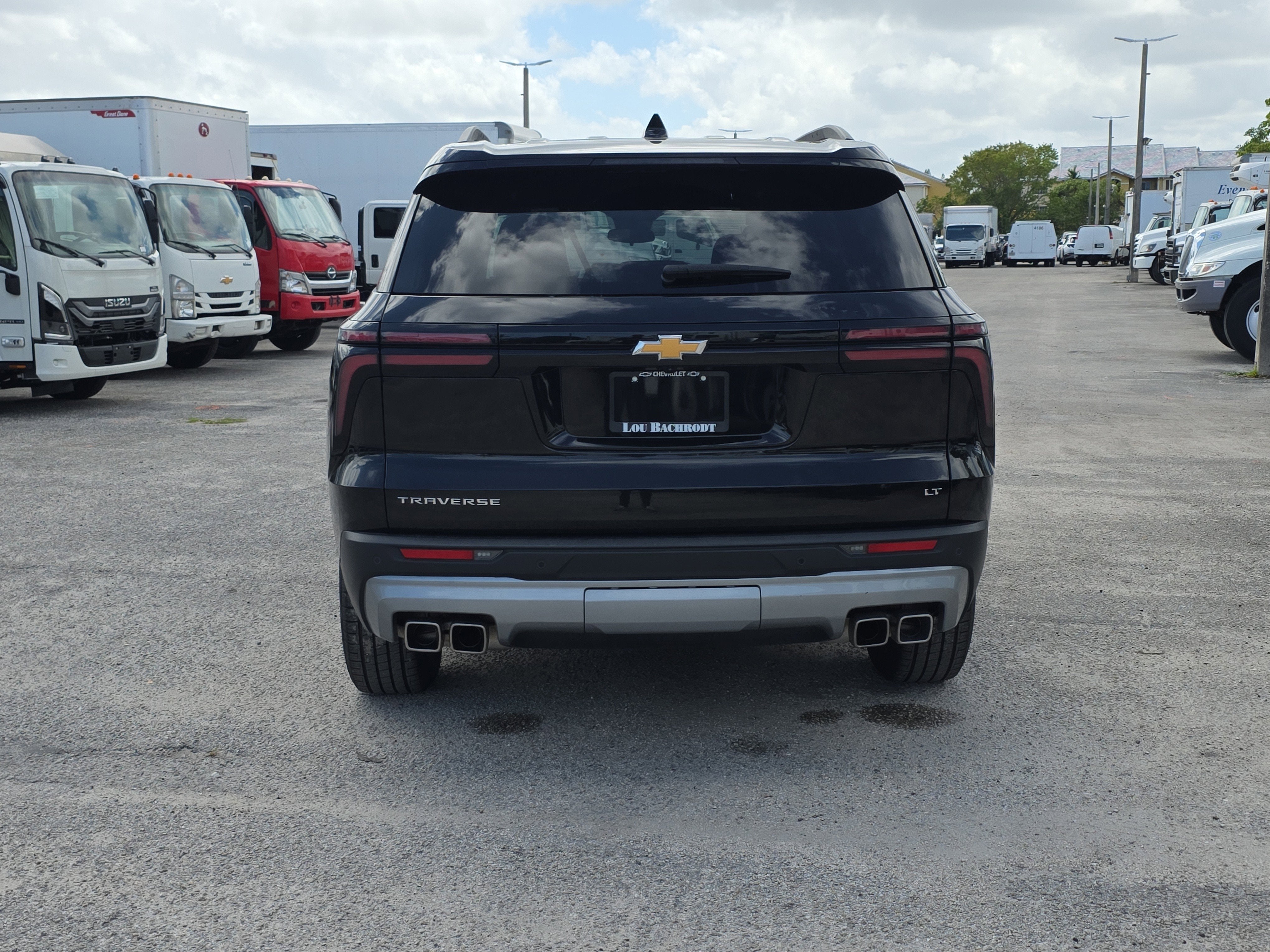 2024 Chevrolet Traverse LT