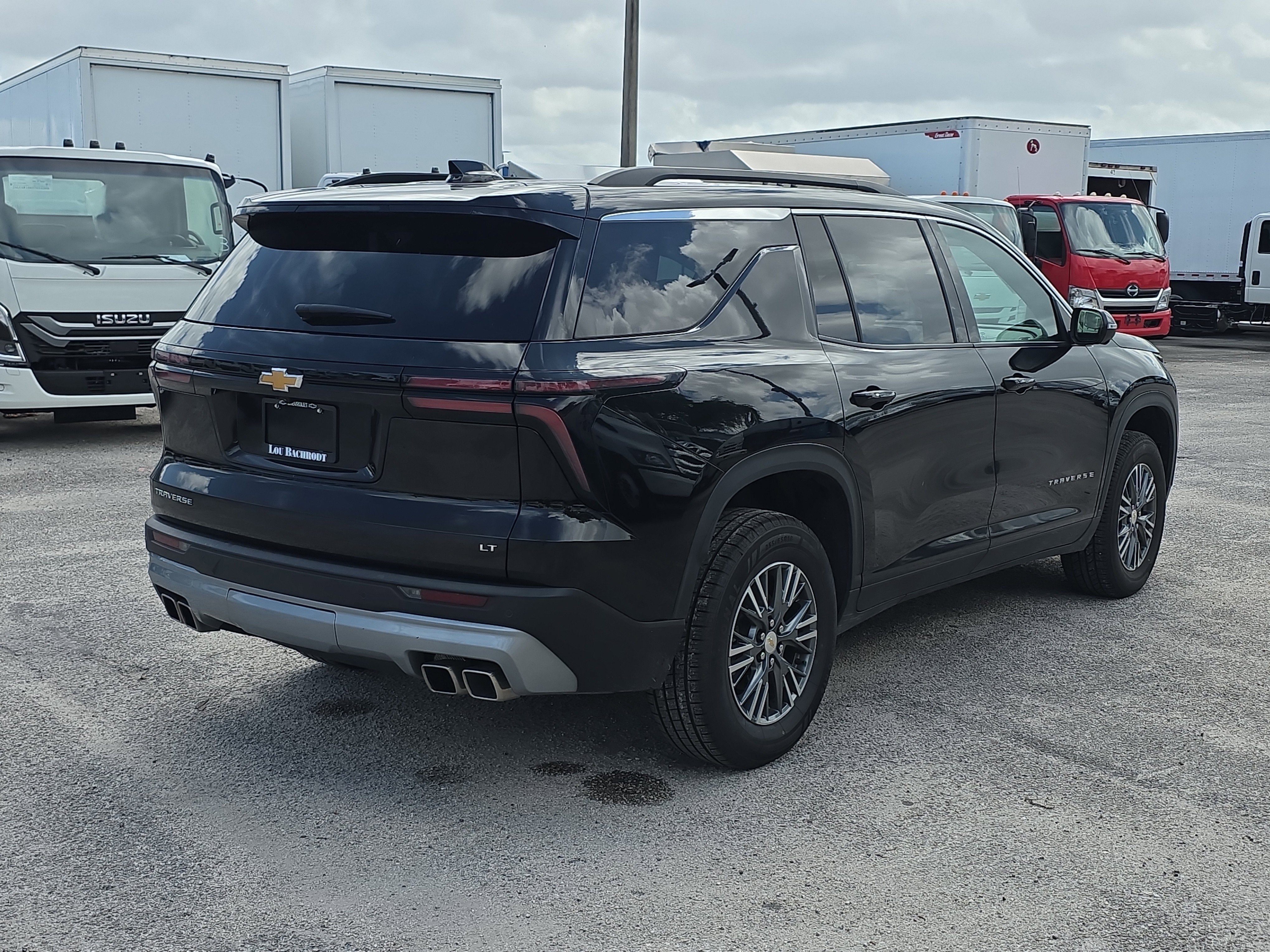 2024 Chevrolet Traverse LT
