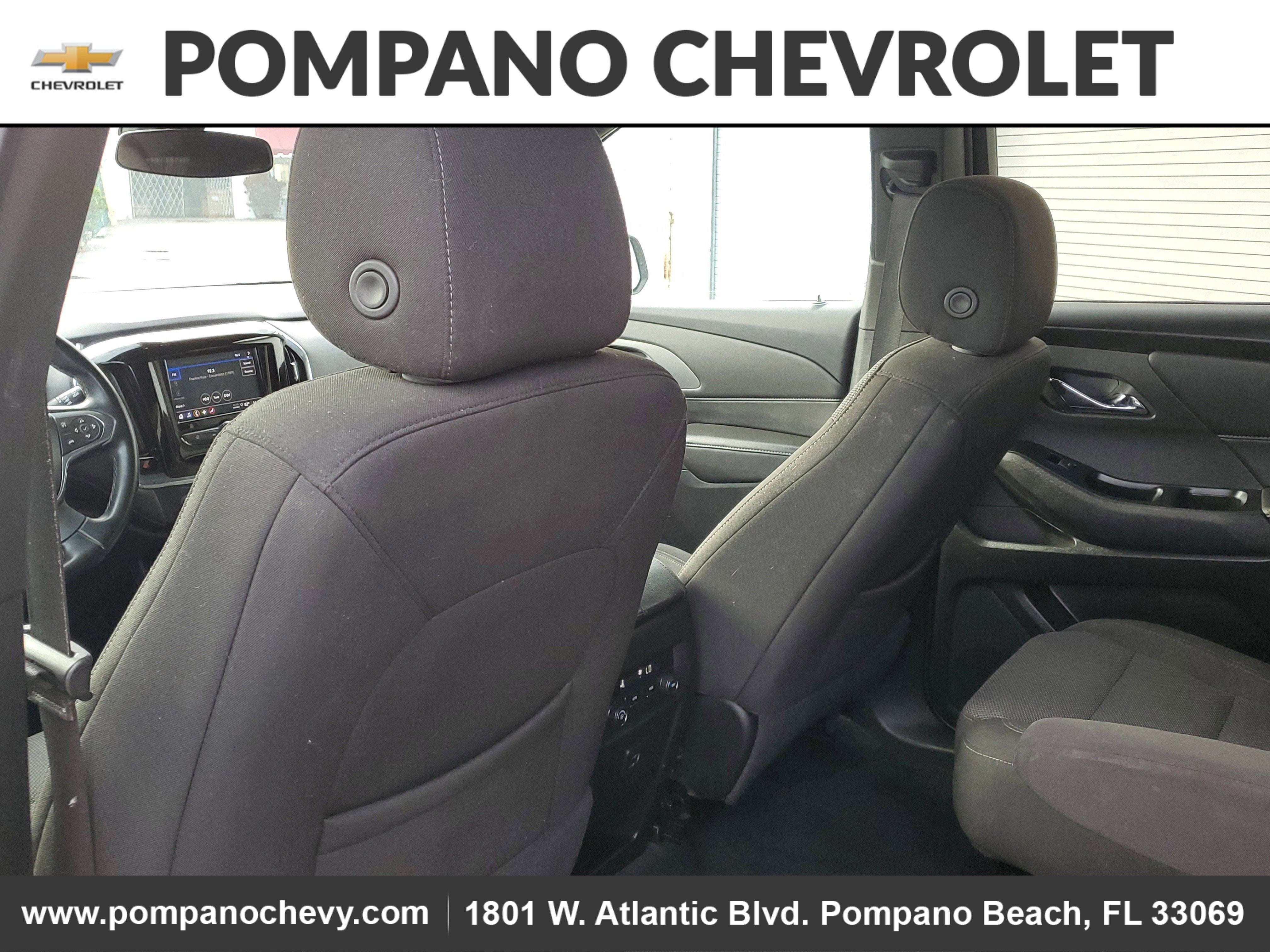 2023 Chevrolet Traverse LT Cloth