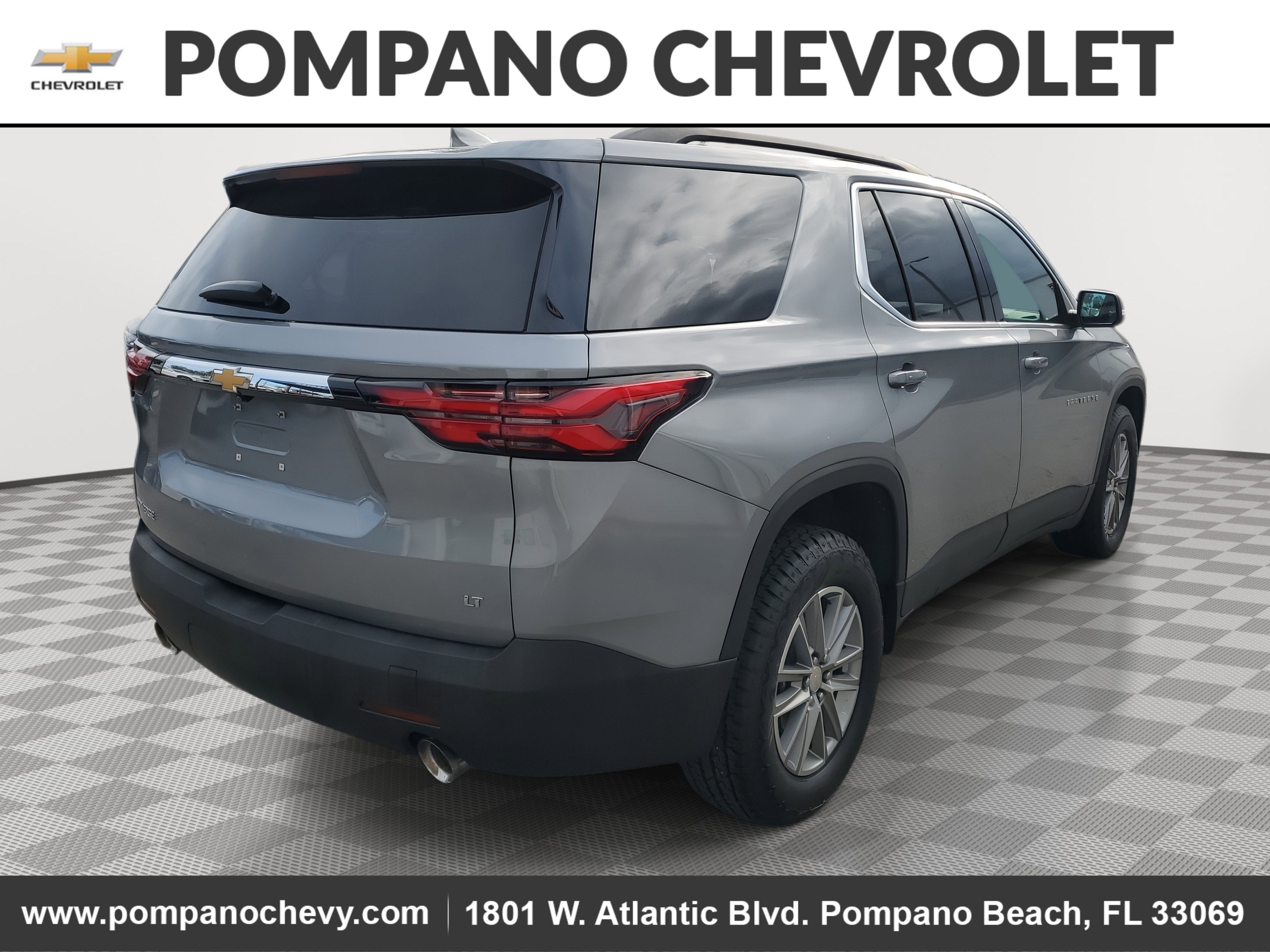 2023 Chevrolet Traverse LT Cloth