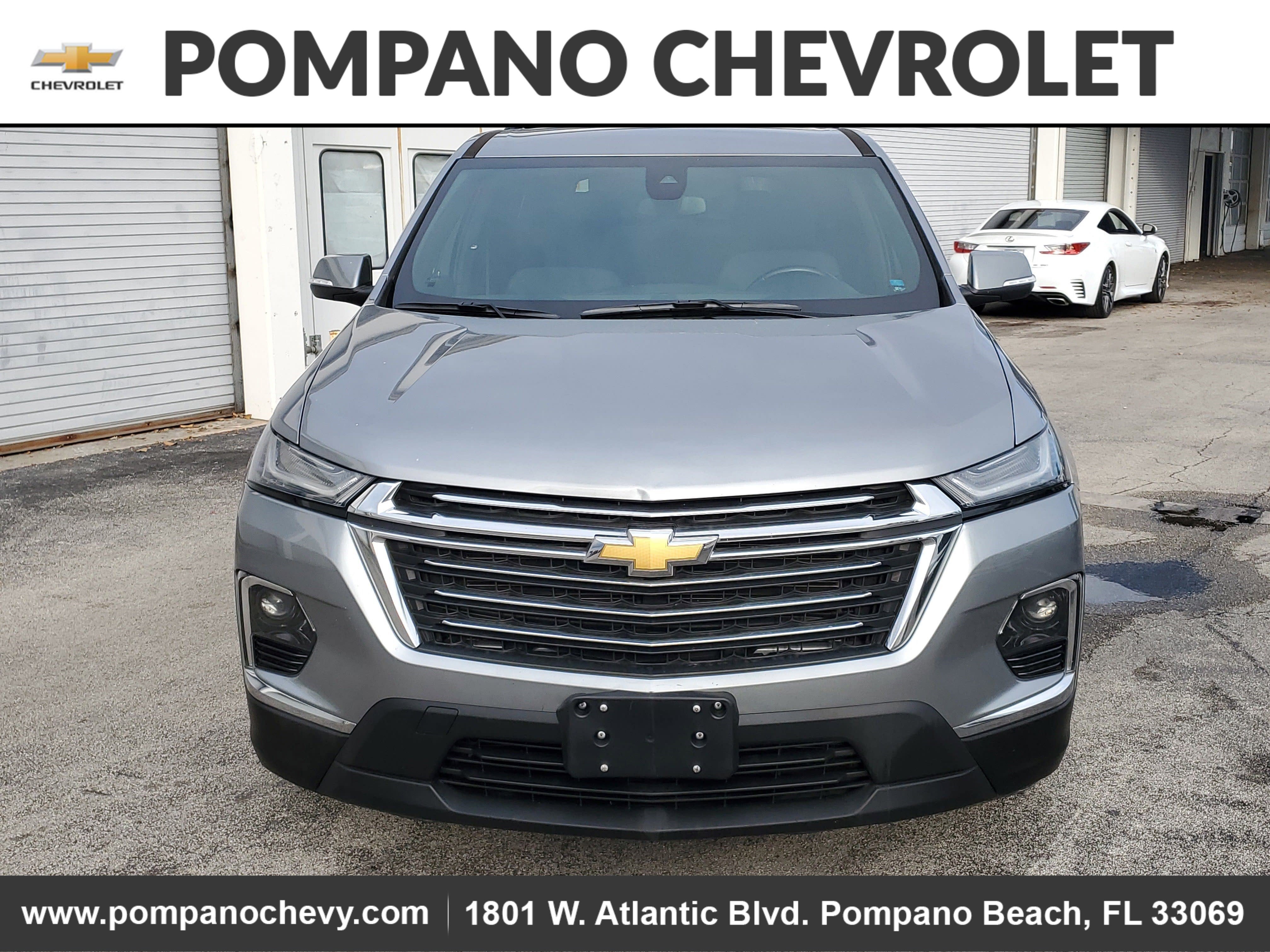 2023 Chevrolet Traverse LT Cloth