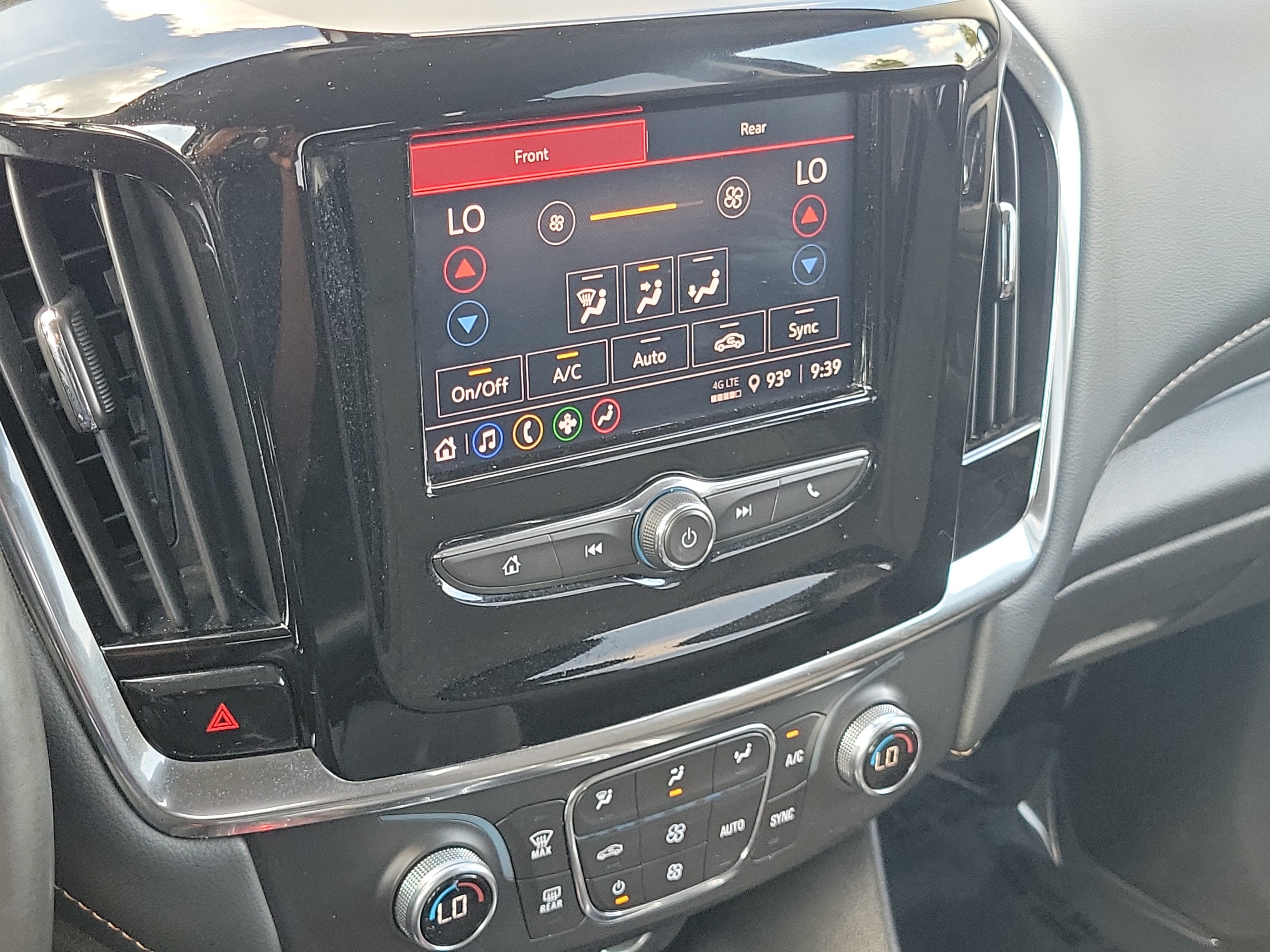 2021 Chevrolet Traverse LT Cloth