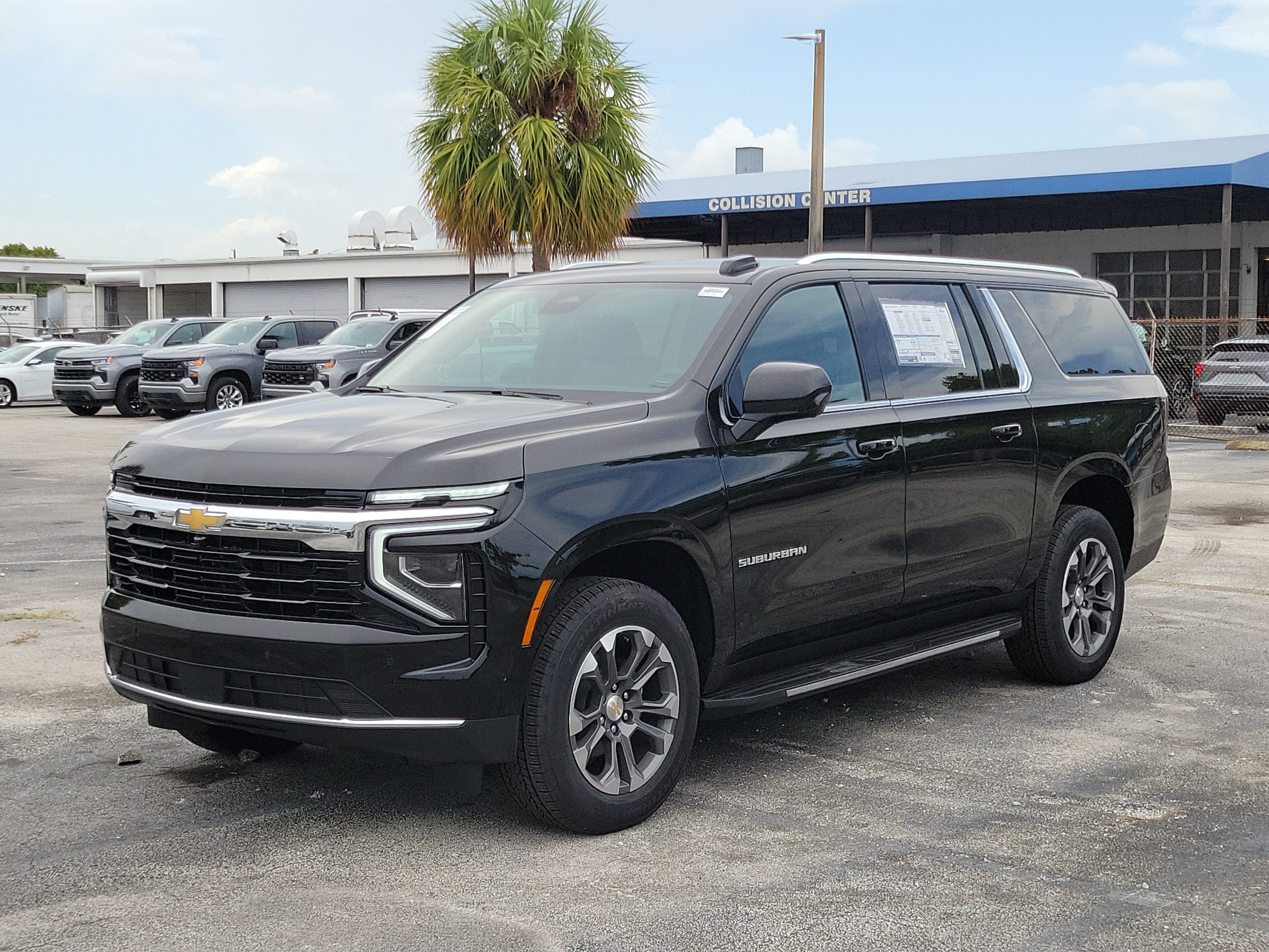 2026 Chevrolet Suburban LS