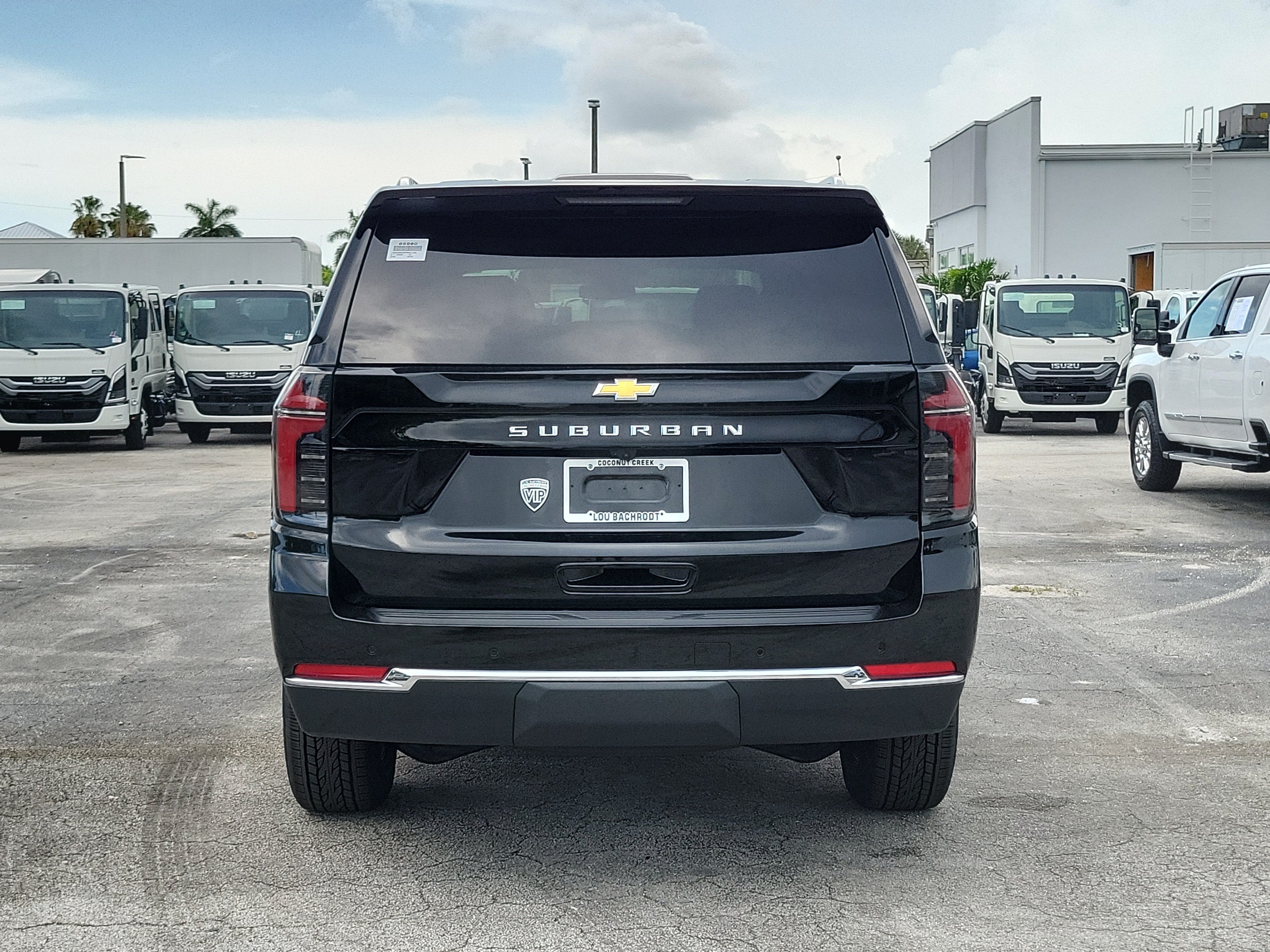 2026 Chevrolet Suburban LS