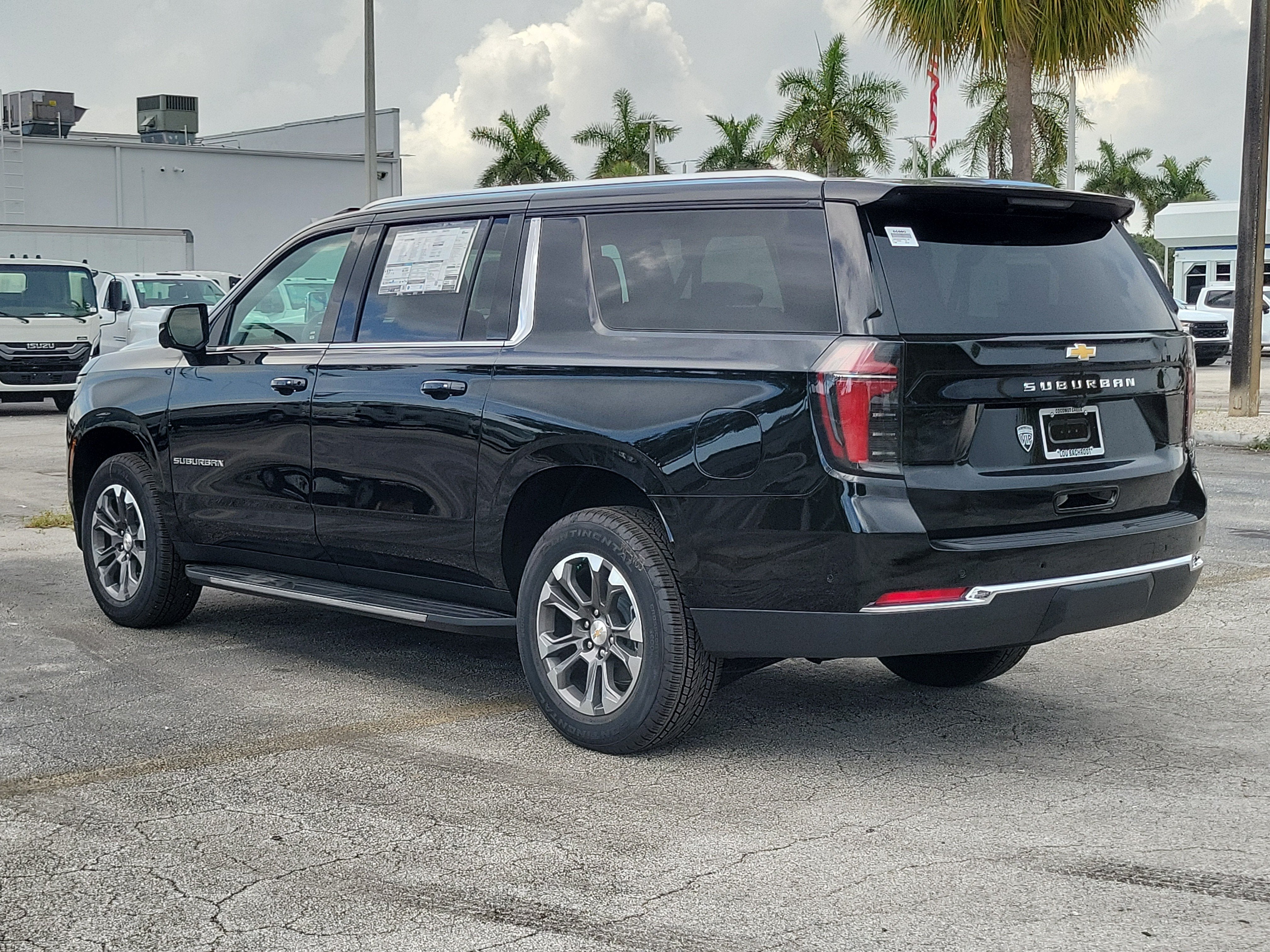 2026 Chevrolet Suburban LS