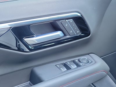 2025 Chevrolet Suburban RST