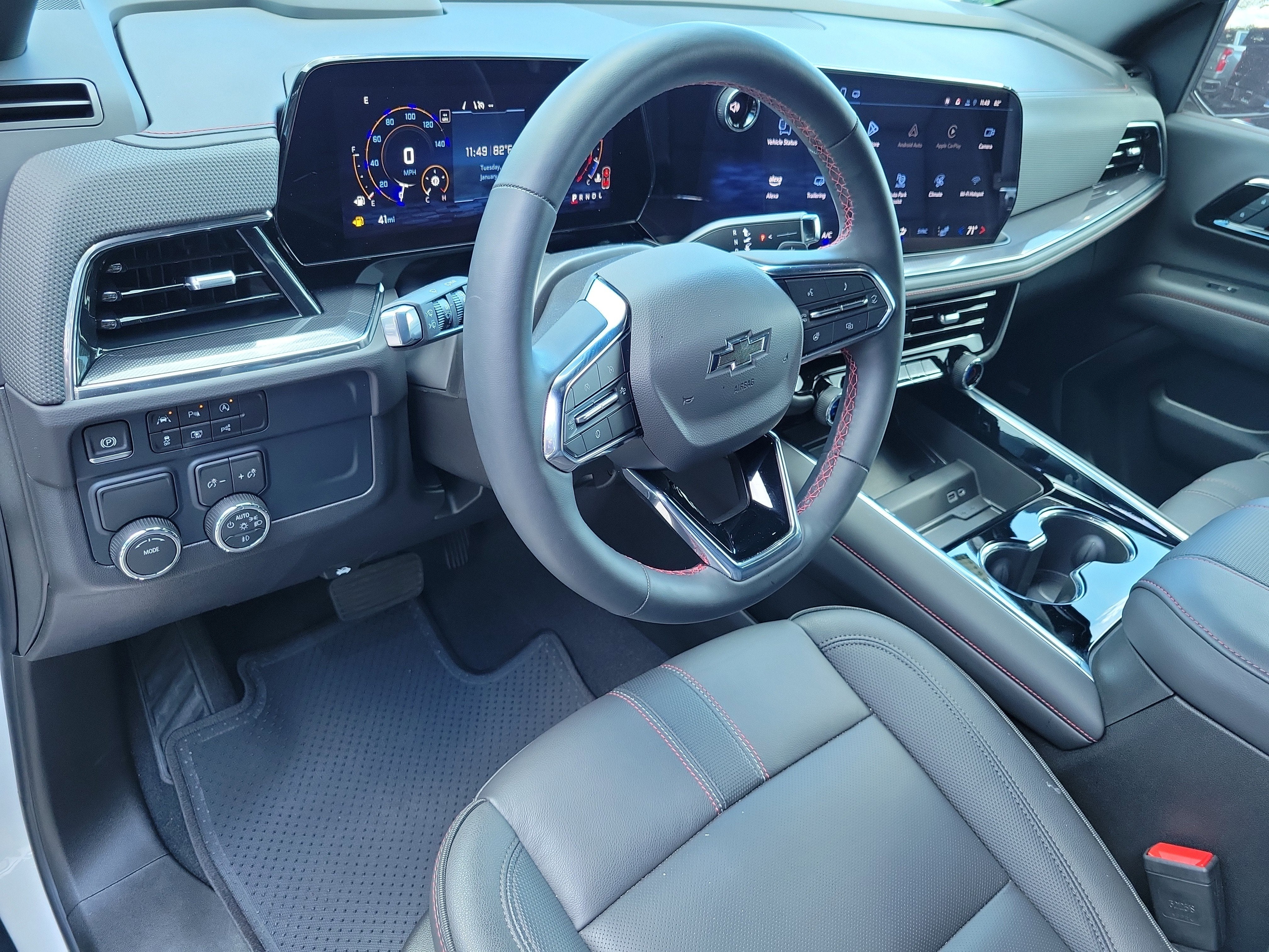 2025 Chevrolet Suburban RST