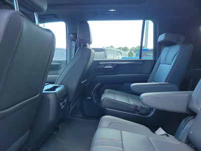 2025 Chevrolet Suburban RST