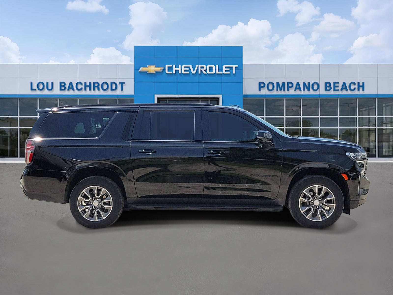 2023 Chevrolet Suburban RST