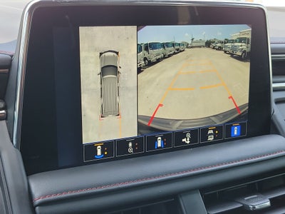 2023 Chevrolet Suburban RST