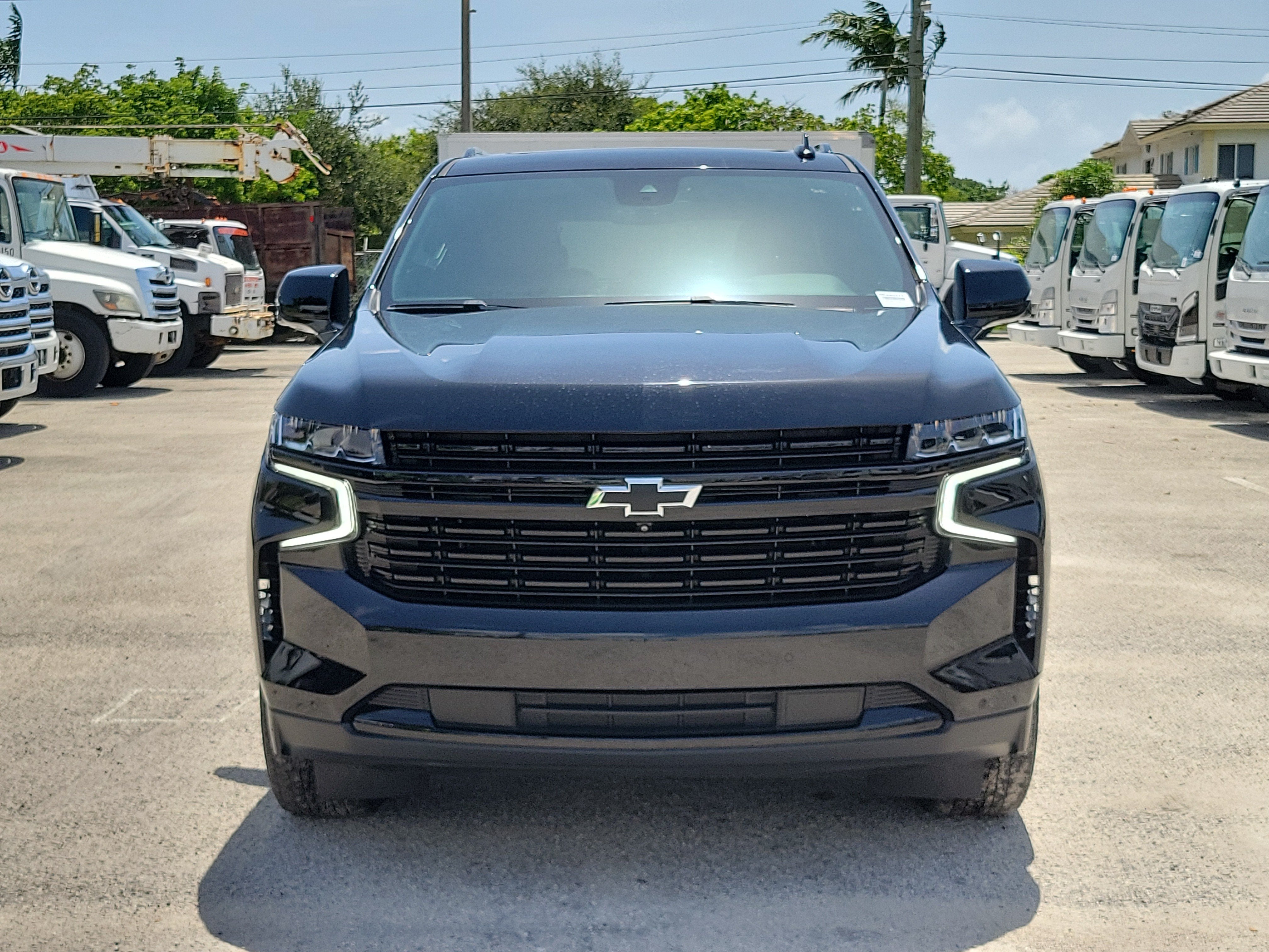 2023 Chevrolet Suburban RST
