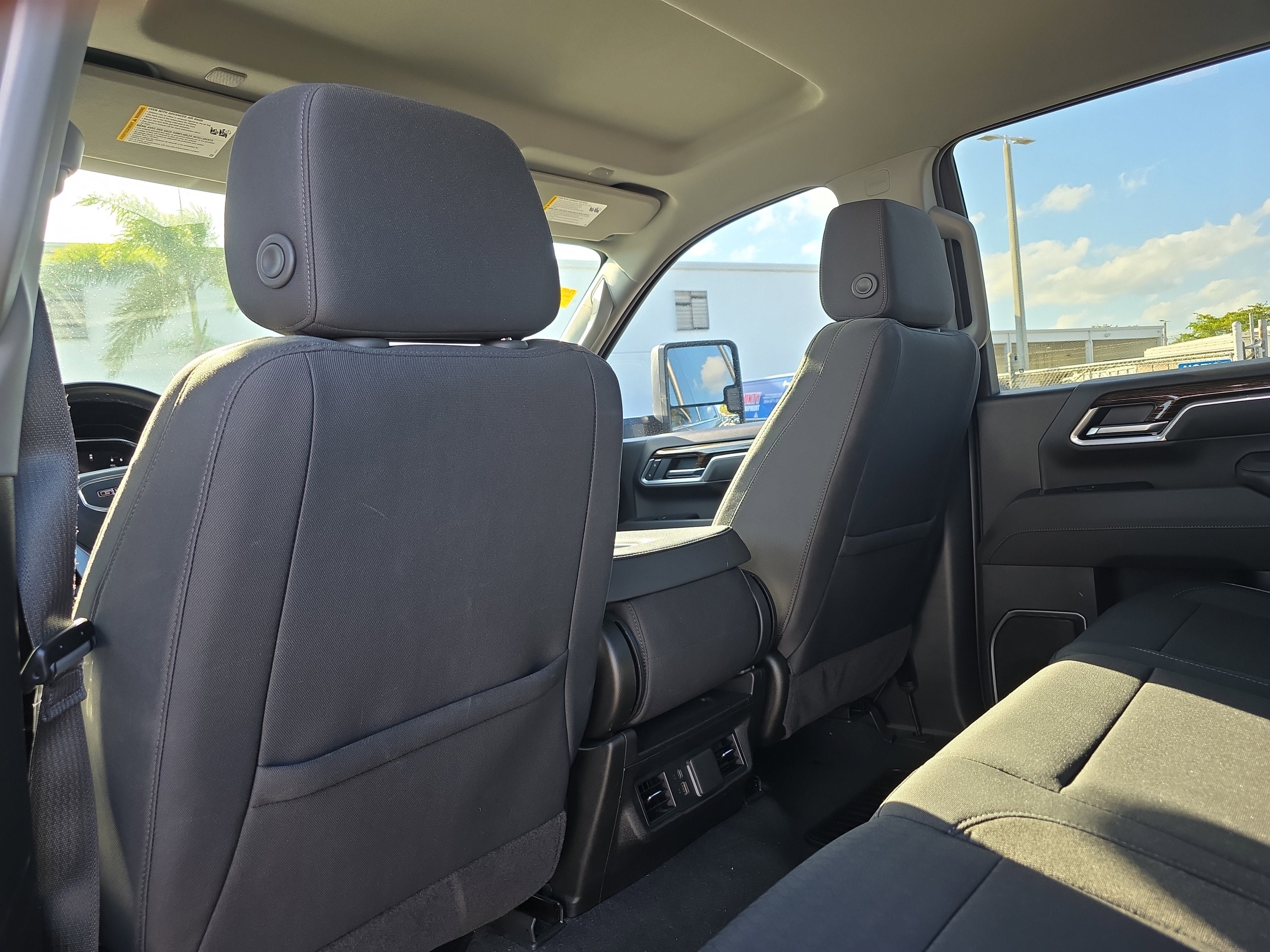 2025 GMC Sierra 2500 HD SLE