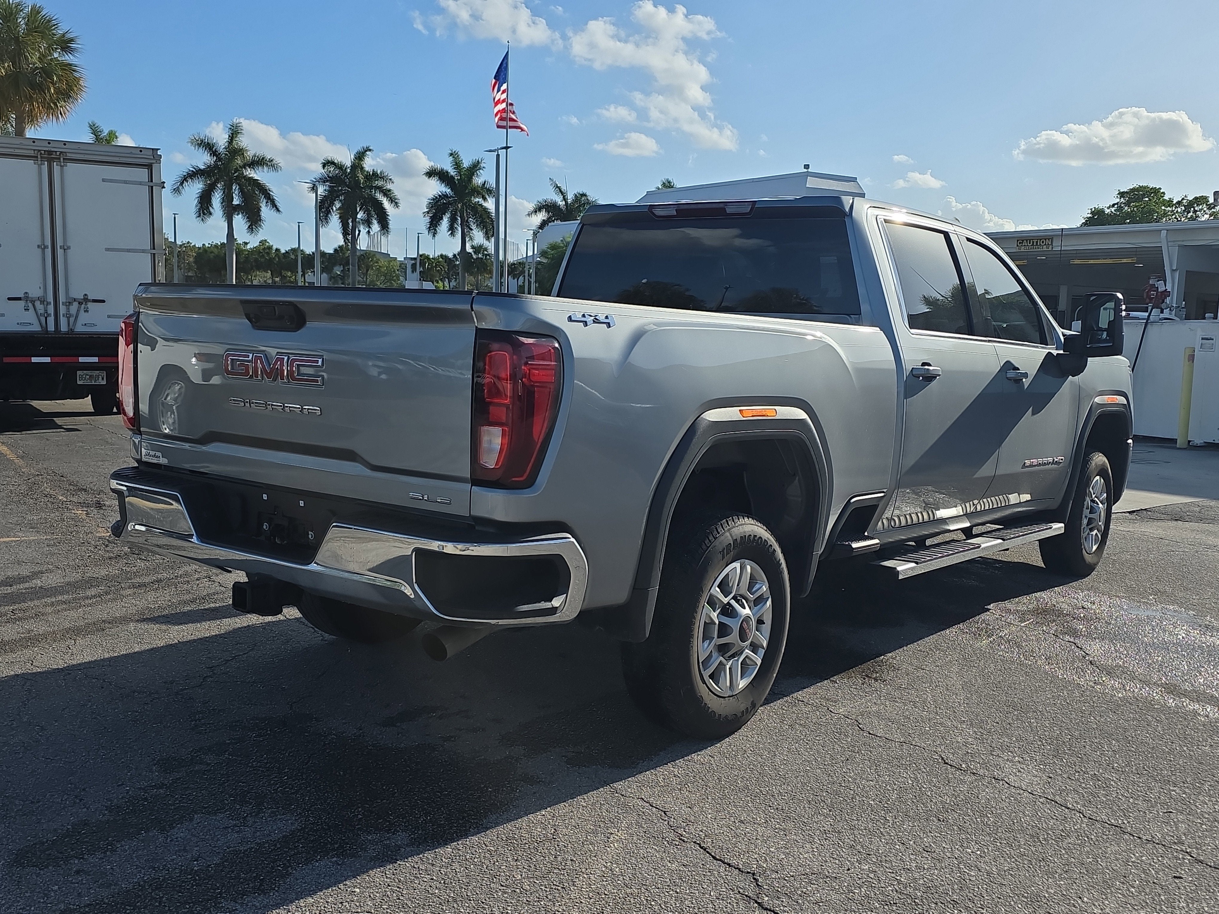 2025 GMC Sierra 2500 HD SLE