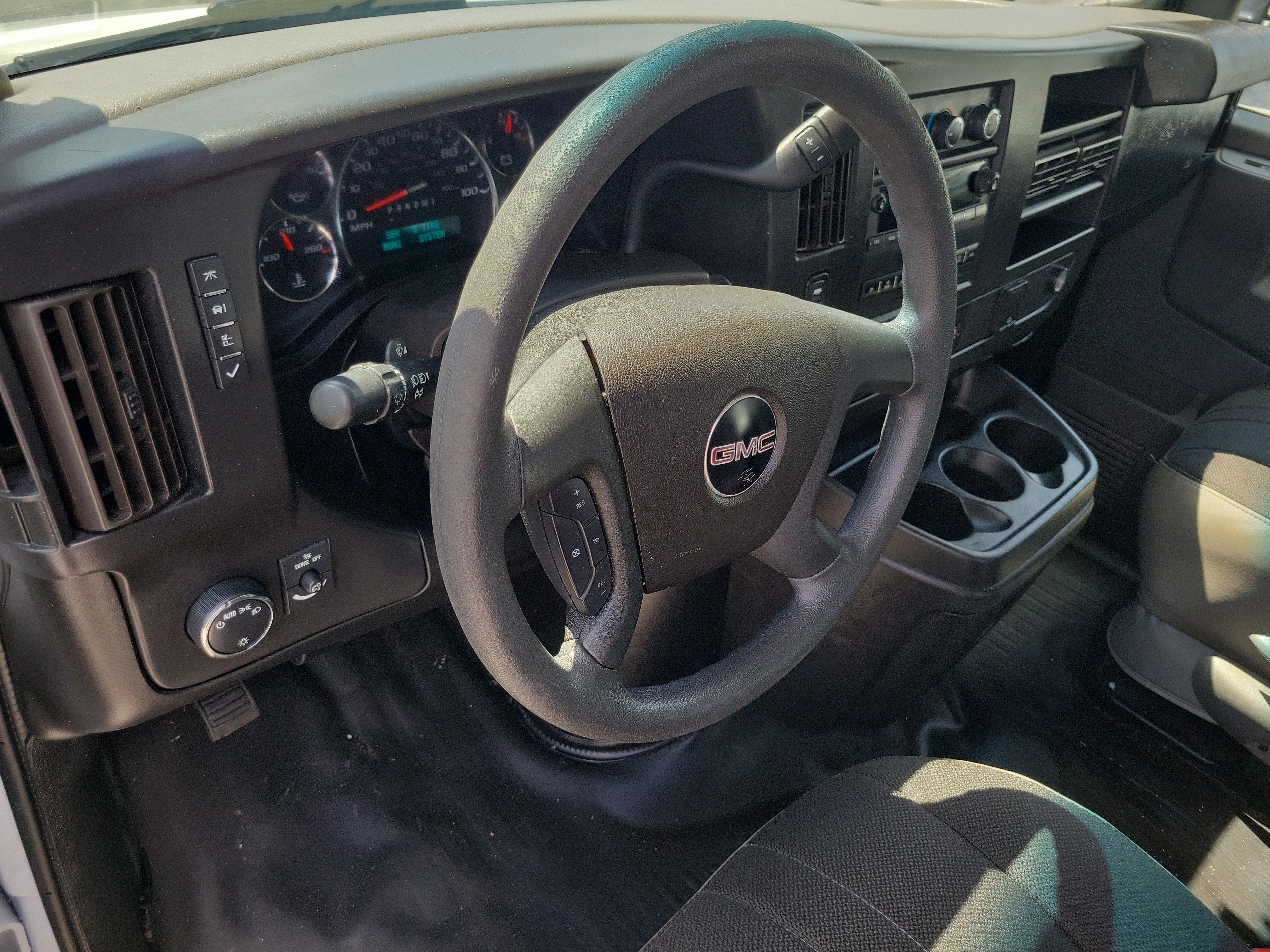 2020 GMC Savana Cargo 2500 Base
