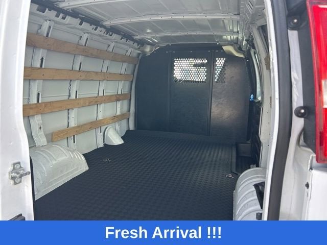 2024 GMC Savana Cargo 2500 Work Van