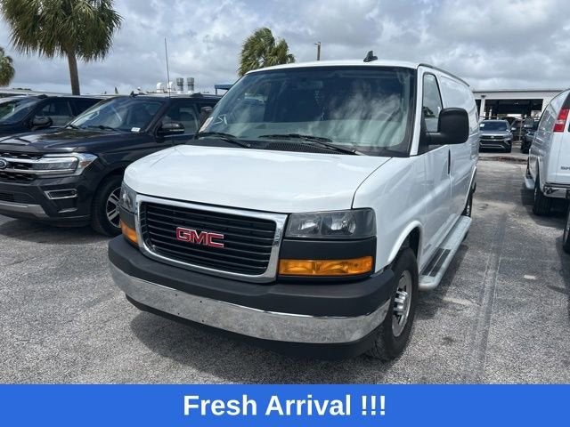 2024 GMC Savana Cargo 2500 Work Van