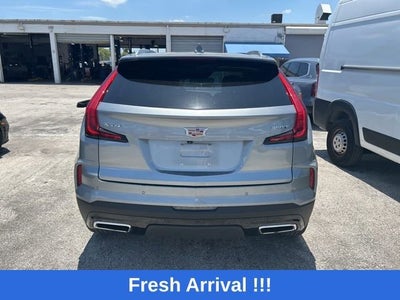 2025 Cadillac XT4 Premium Luxury