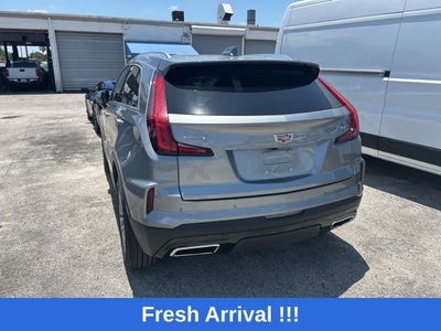 2025 Cadillac XT4 Premium Luxury