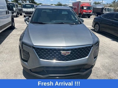2025 Cadillac XT4 Premium Luxury