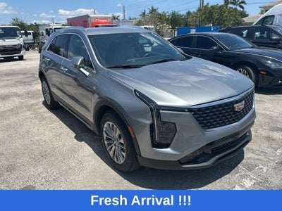 2025 Cadillac XT4 Premium Luxury