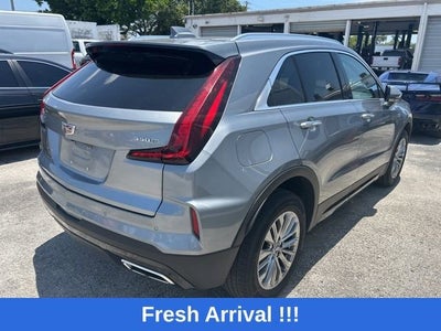 2025 Cadillac XT4 Premium Luxury