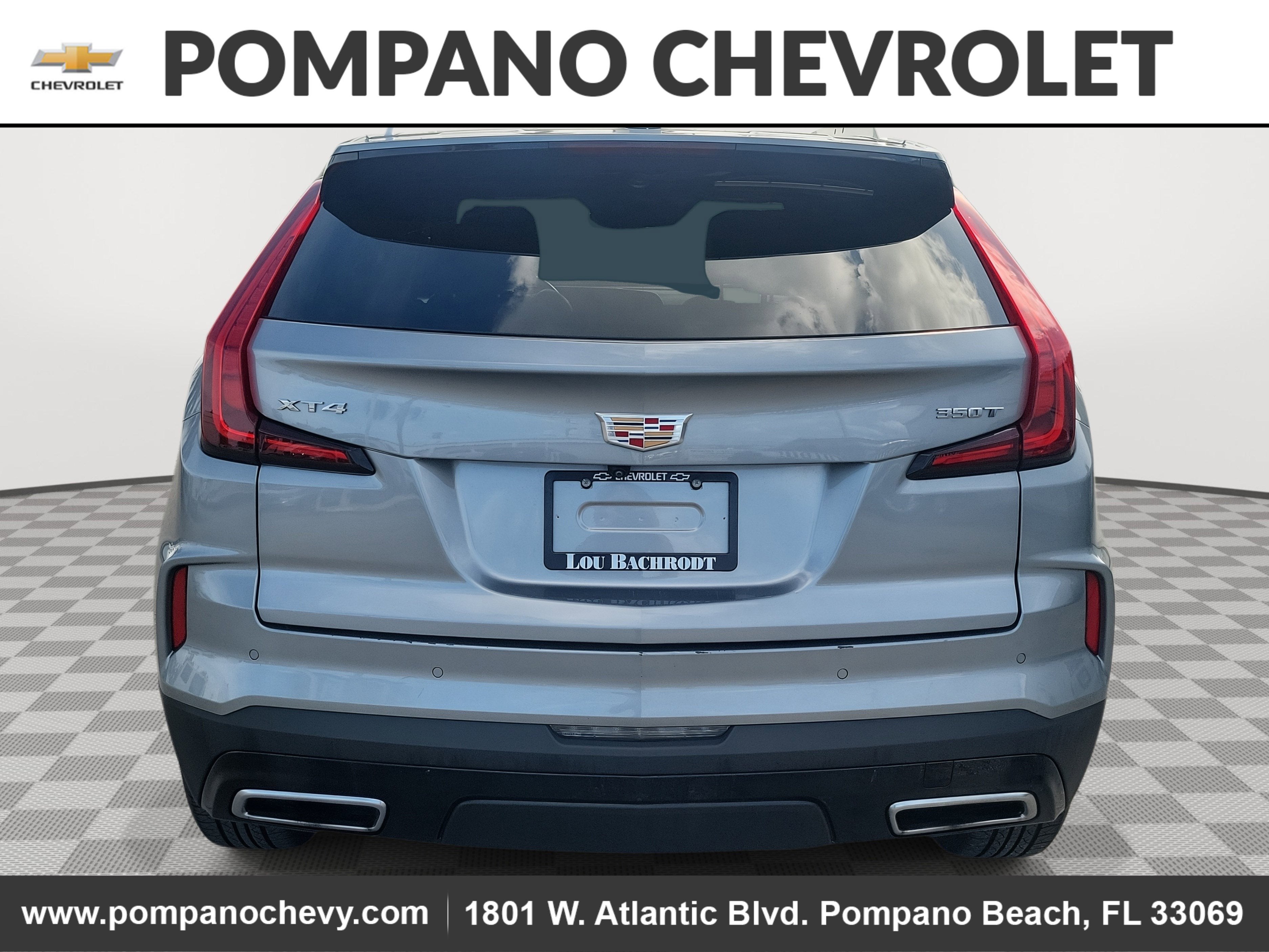 2024 Cadillac XT4 Premium Luxury