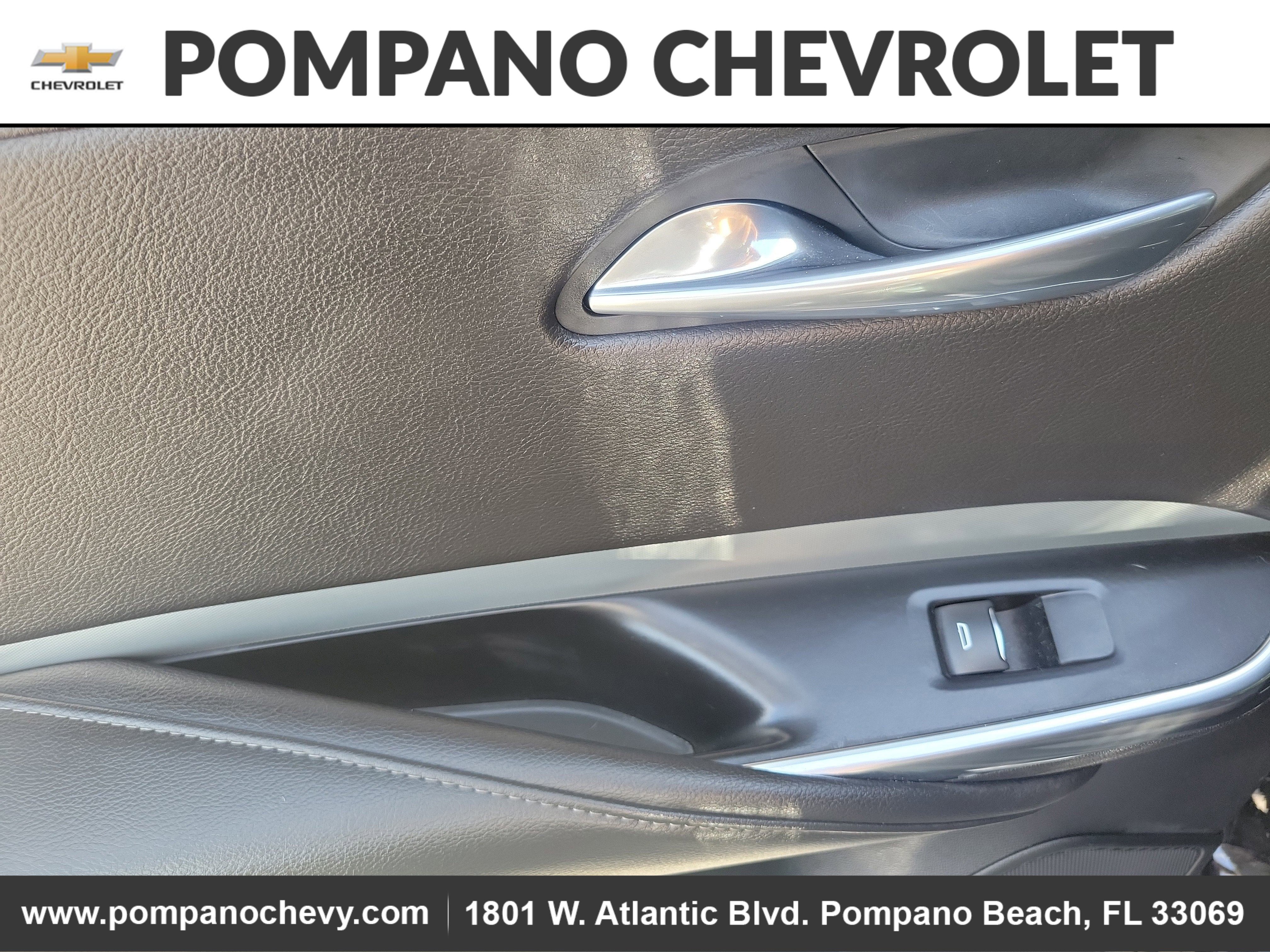 2019 Cadillac XT4 FWD Premium Luxury