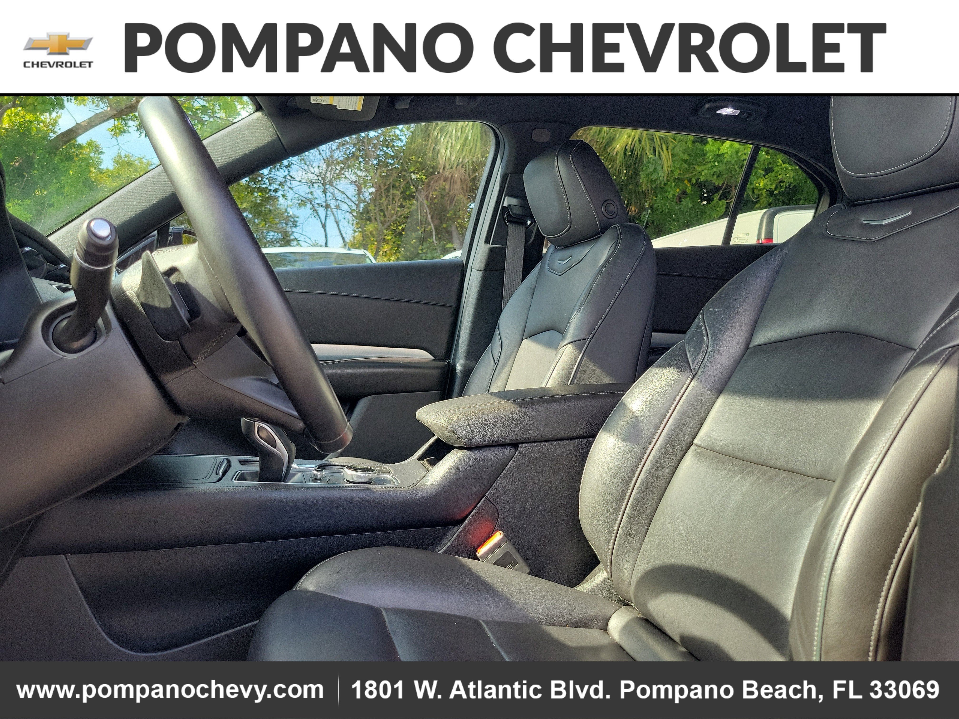 2019 Cadillac XT4 FWD Premium Luxury