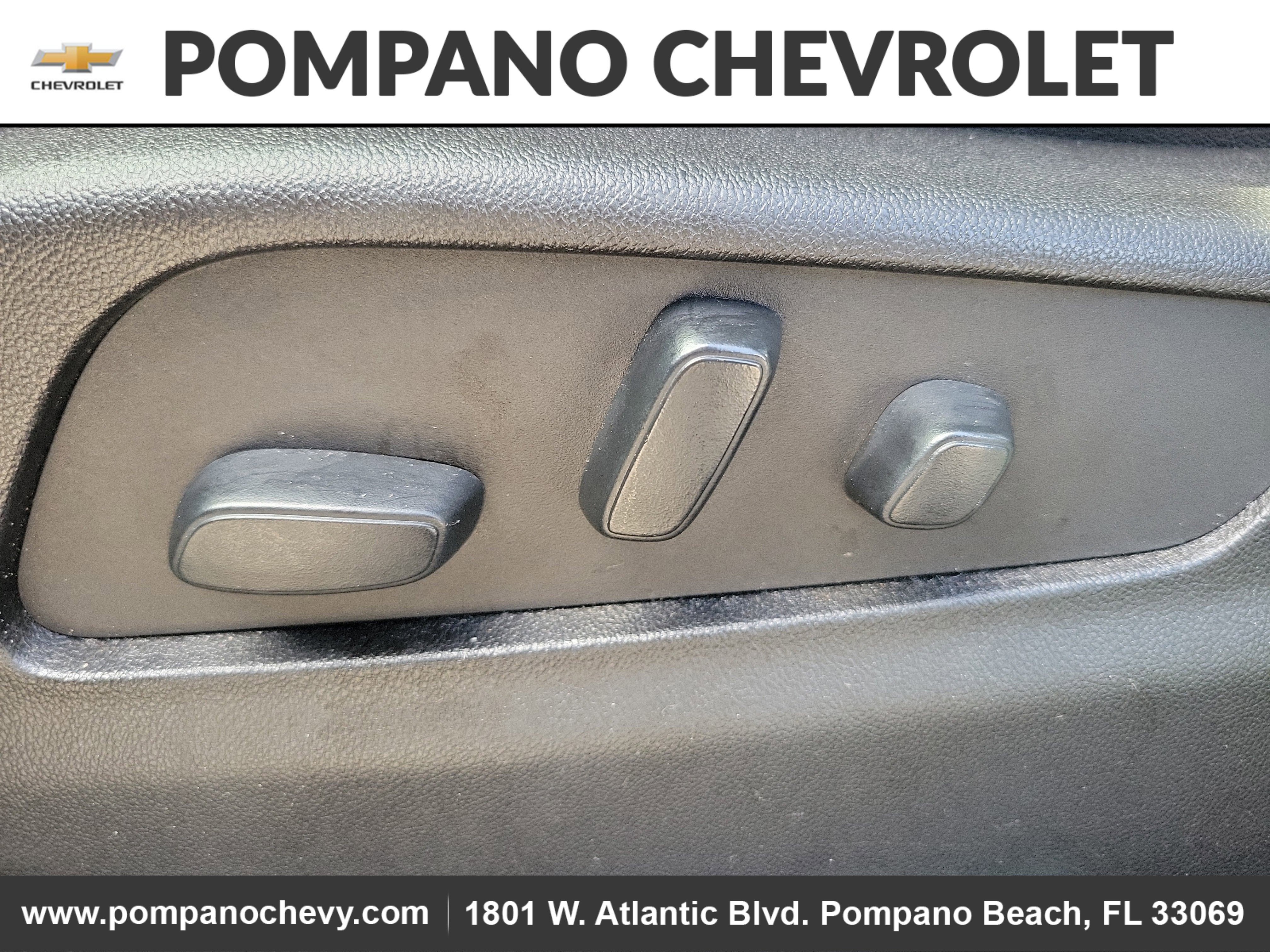 2019 Cadillac XT4 FWD Premium Luxury