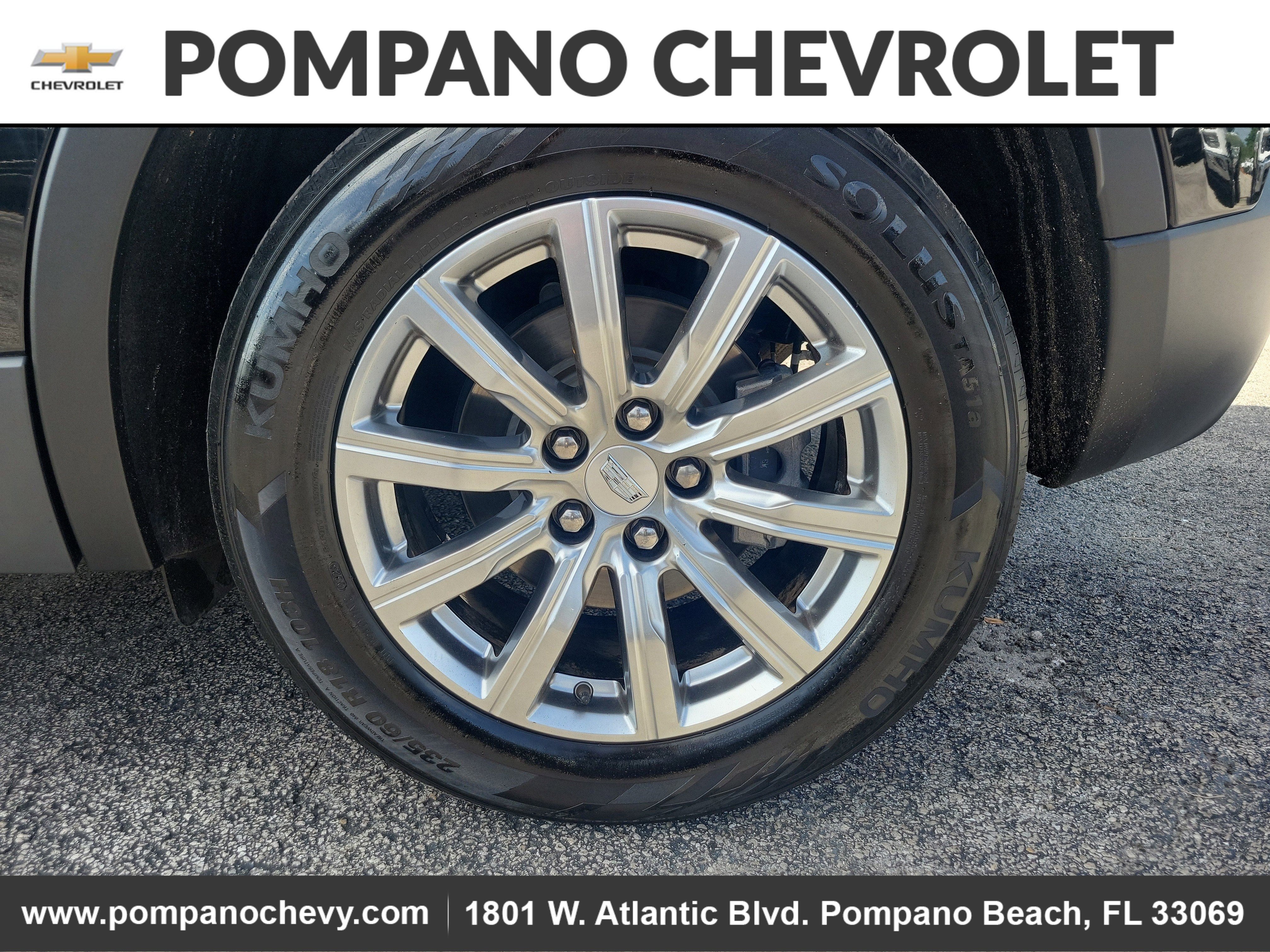 2019 Cadillac XT4 FWD Premium Luxury