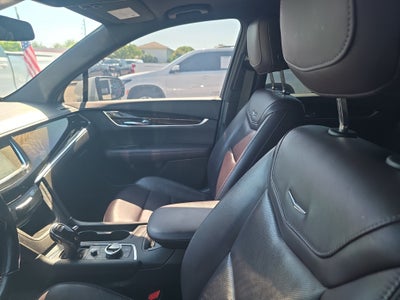 2022 Cadillac XT6 Premium Luxury