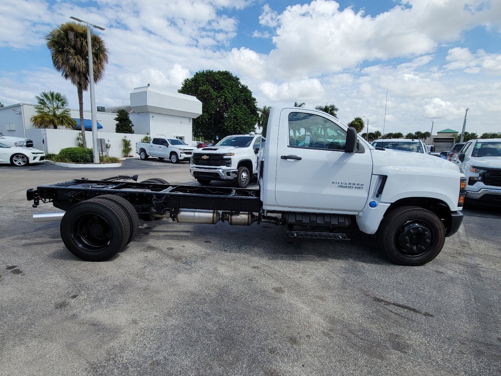 2024 Chevrolet Silverado 4500 HD Work Truck