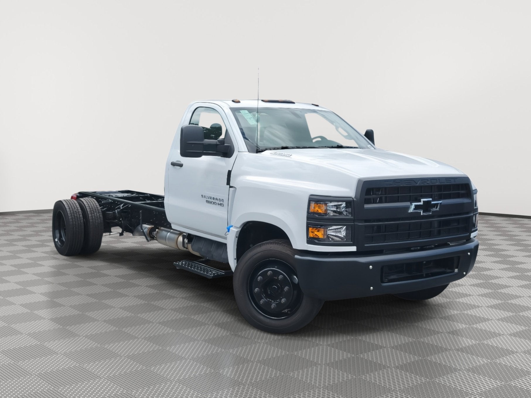 2024 Chevrolet Silverado 5500 HD Work Truck