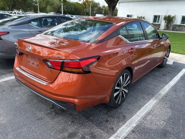 2022 Nissan Altima 2.5 SR