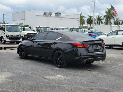 2022 Nissan Altima 2.5 SR