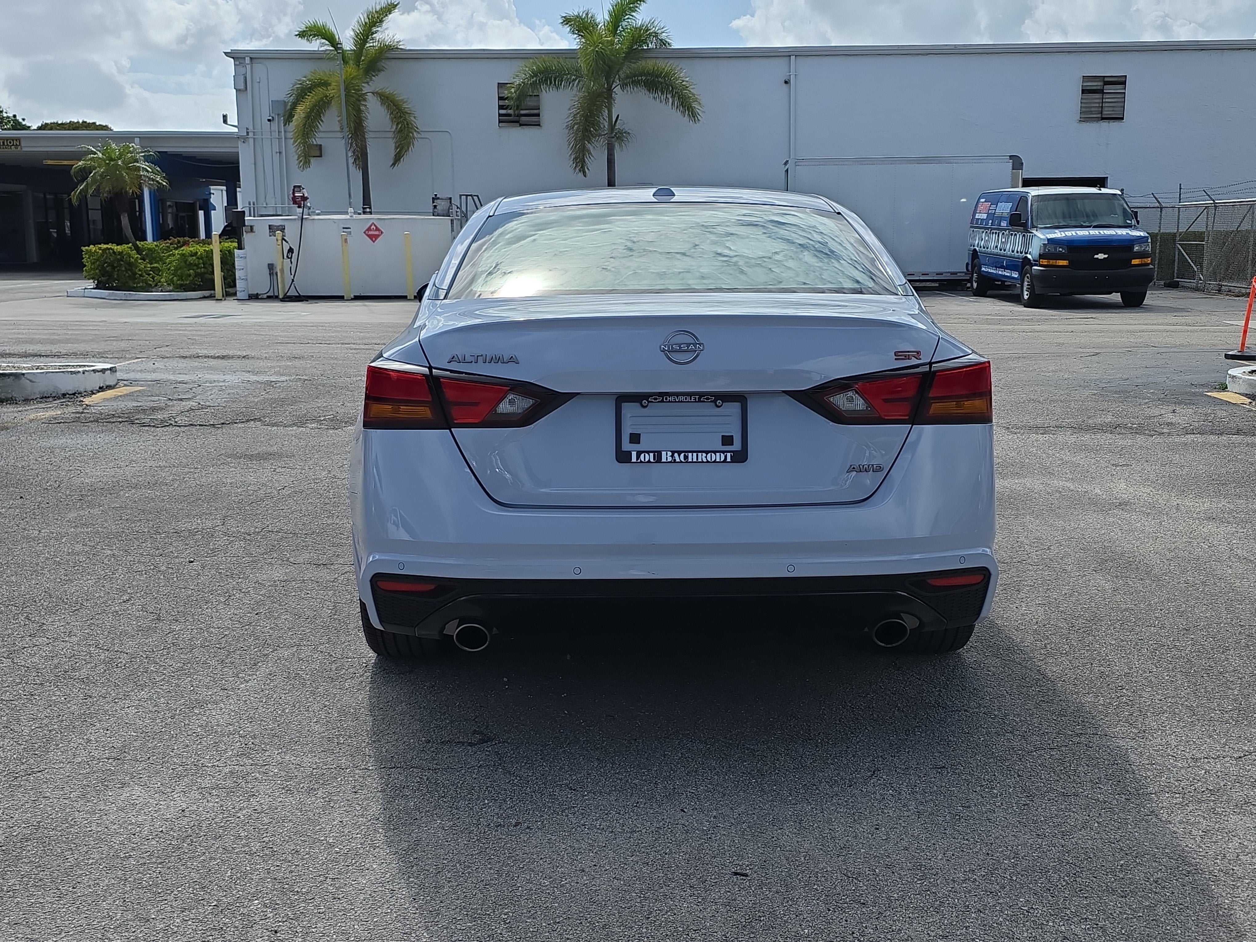 2025 Nissan Altima SR