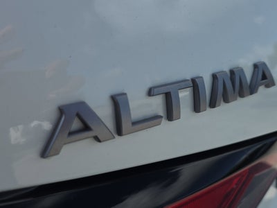 2025 Nissan Altima SR